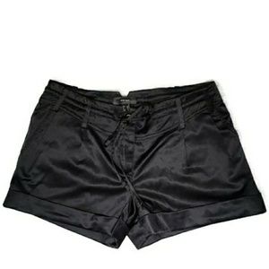 MNG • Suit Belted Cuffed Shorts • New/Black/6